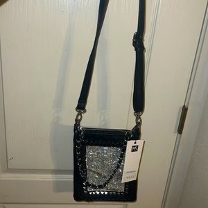 MMS cross body purse